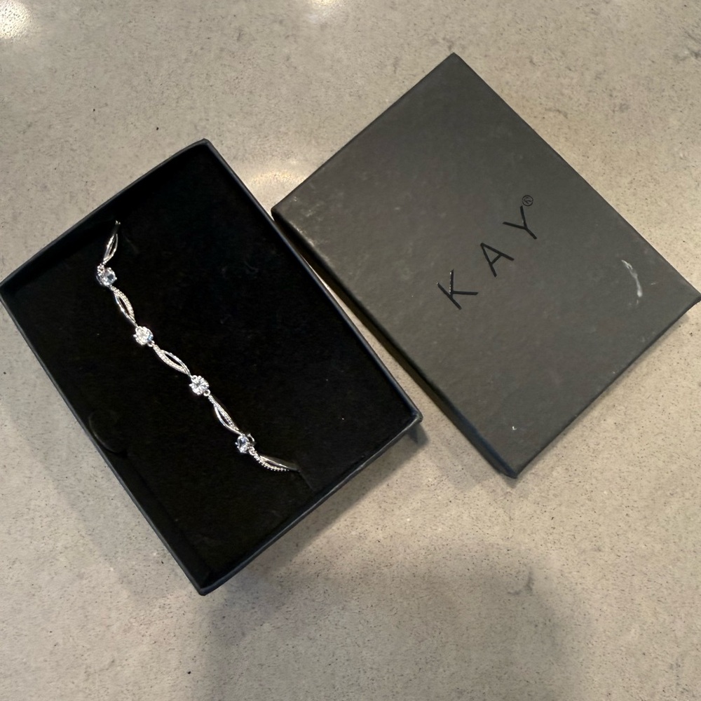 Kay Jewelers Silver Bracelet with Sparkling Stones